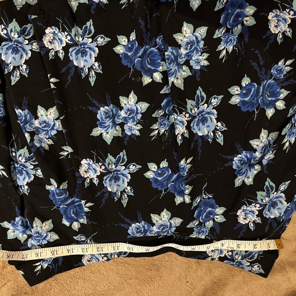 Plus size casual skirt - Picture 3 of 5